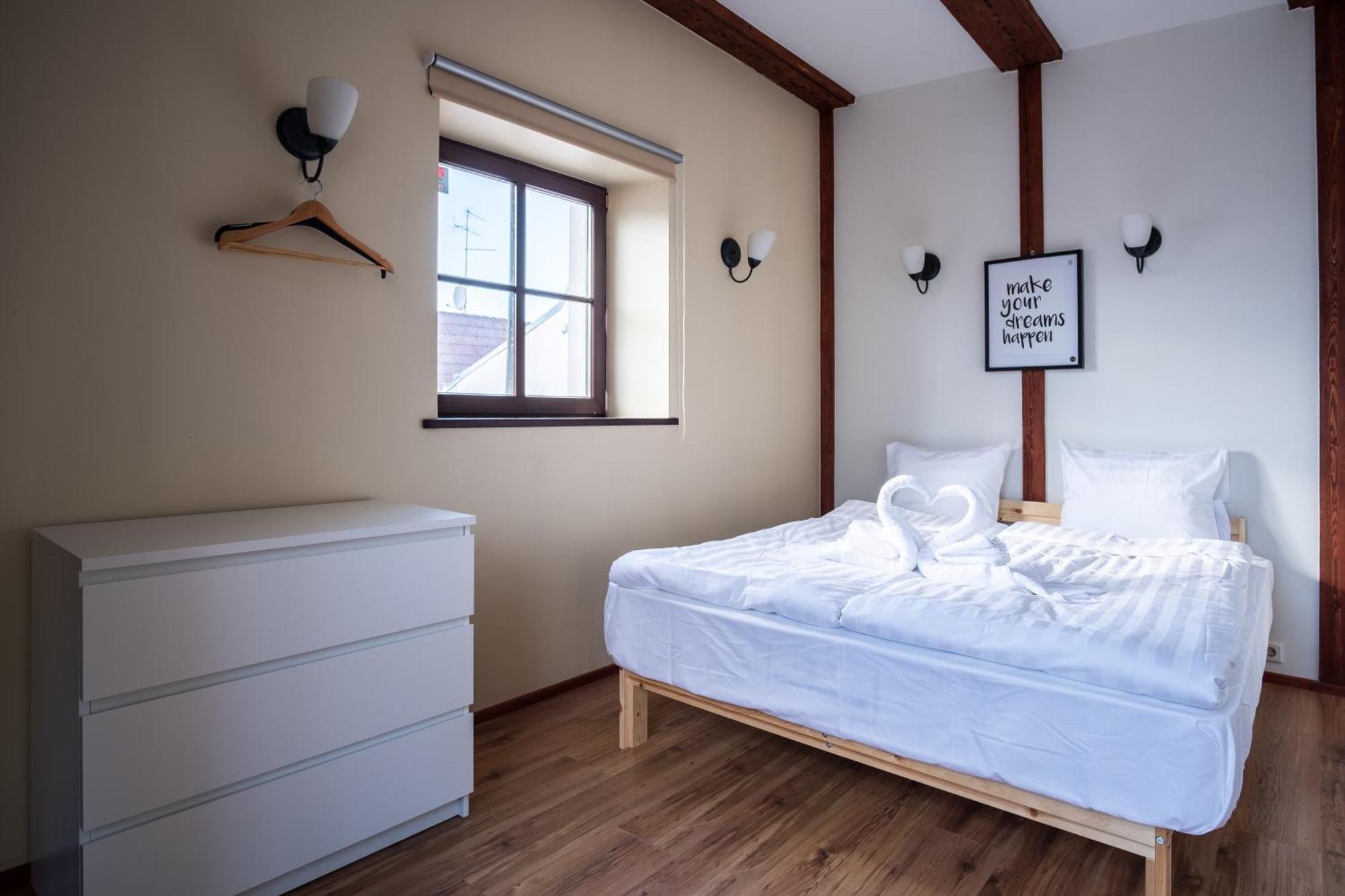 Dream Stay - Five Bedroom Penthouse In Old Town Tallinn Buitenkant foto