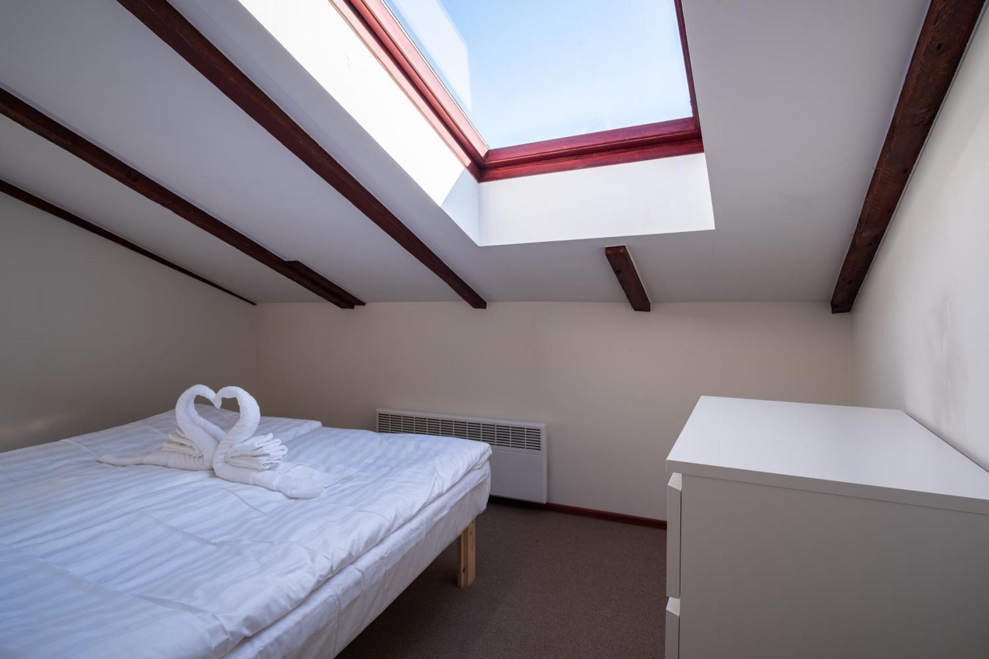 Dream Stay - Five Bedroom Penthouse In Old Town Tallinn Buitenkant foto