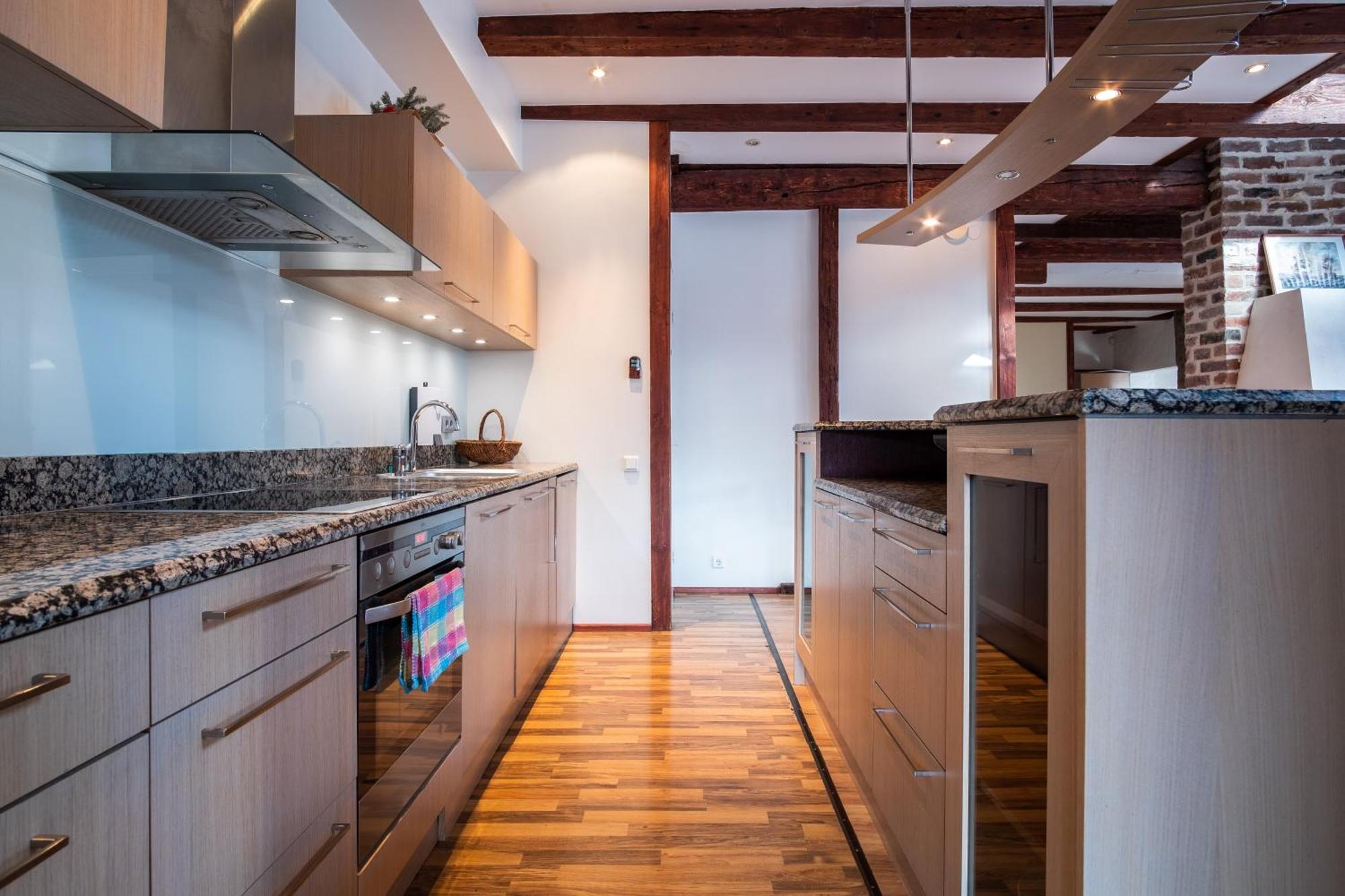 Dream Stay - Five Bedroom Penthouse In Old Town Tallinn Buitenkant foto